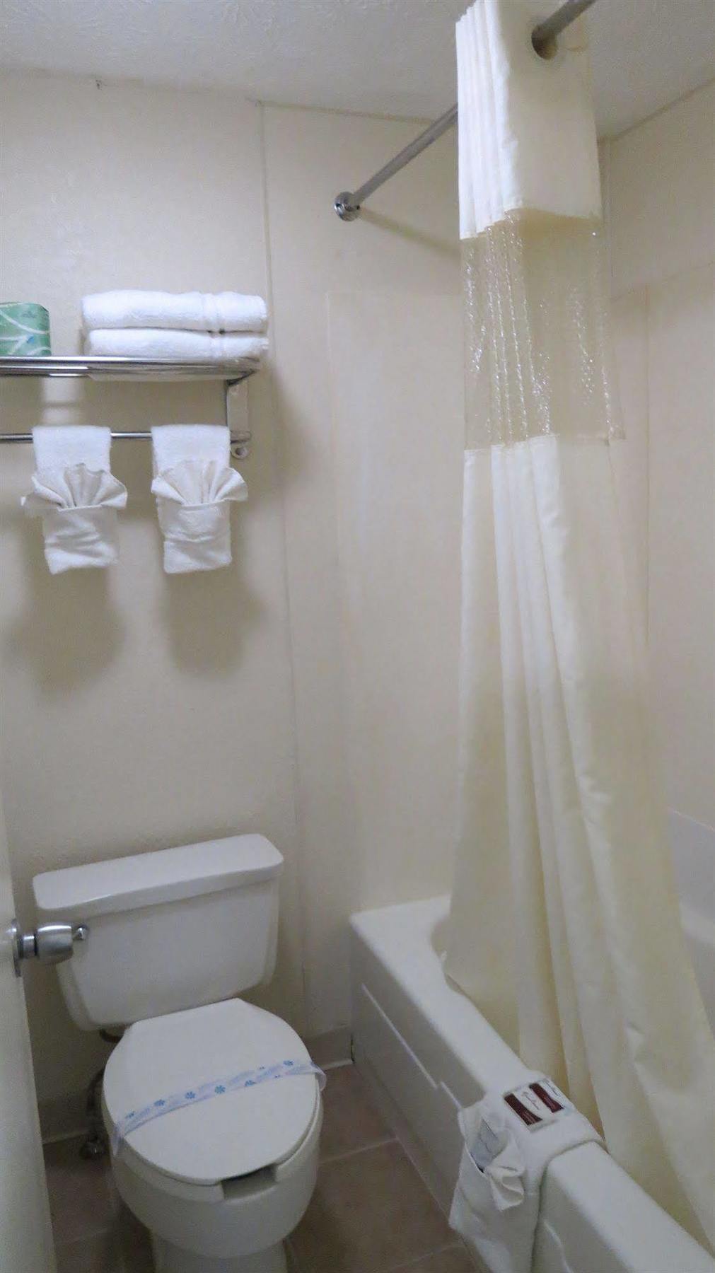 Budget Host Airport Inn Waterville Luaran gambar