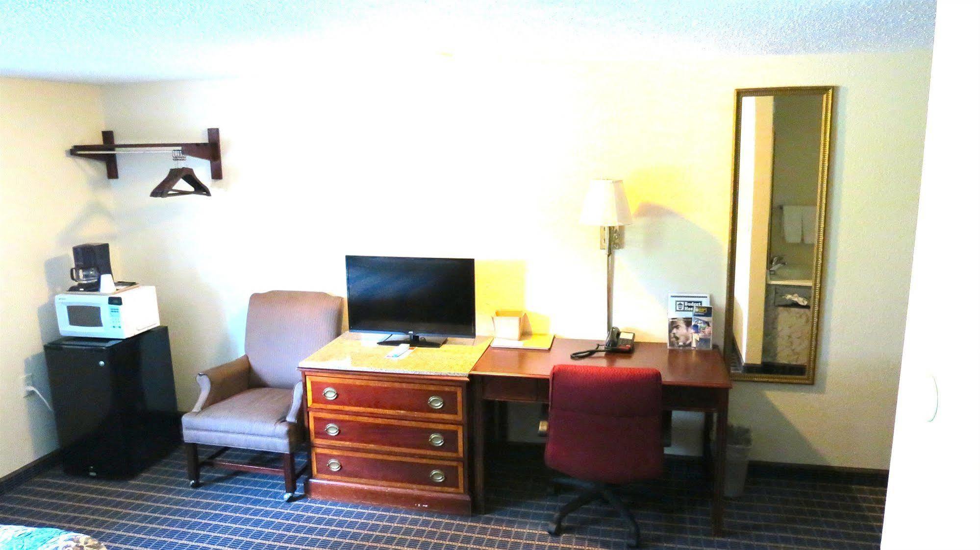 Budget Host Airport Inn Waterville Luaran gambar